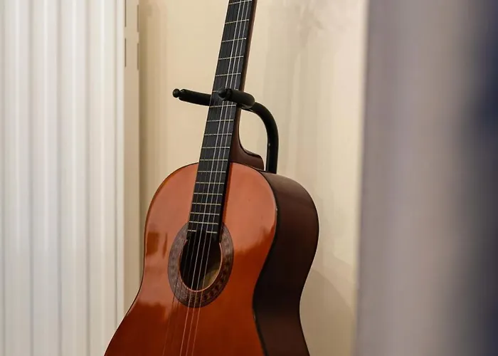 Escape To Kalamata's Old Your Urban Oasis Lägenhet *