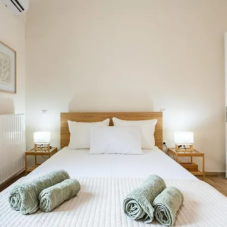 Escape To Kalamata's Old Your Urban Oasis * Kalamata