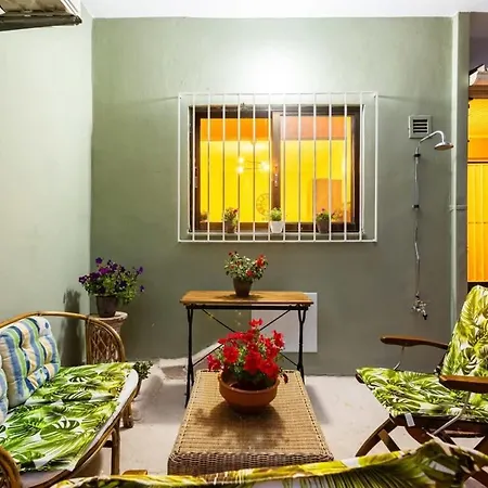 Escape To Kalamata's Old Your Urban Oasis * Kalamata