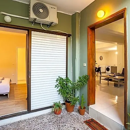 Escape To Kalamata's Old Your Urban Oasis Apartment Kalamata