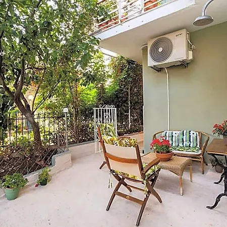 Apartment Escape To Kalamata's Old Your Urban Oasis