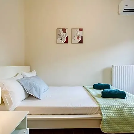 Apartment Escape To Kalamata's Old Your Urban Oasis