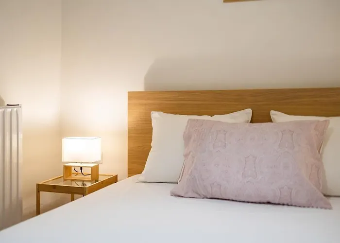 Apartamento Escape To Kalamata's Old Your Urban Oasis Calamata